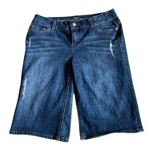 Simply‎ Vera Vera Wang Boyfriend Jean Shorts Sz. 6